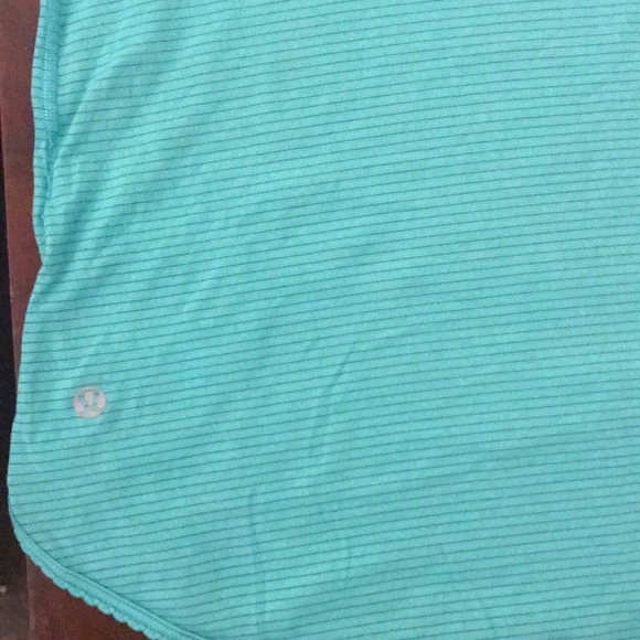 Lululemon Tank - Picture 4 of 4